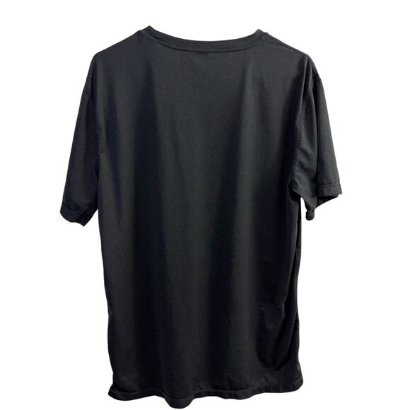 Vuori Tradewind Shirt Large Grey Performance Short Sleeve Pocket Run Jog Gym - Picture 8 of 9